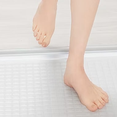 汚れにくい表面処理と形状で、お掃除ラクラク